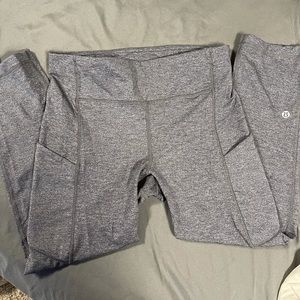 Lululemon crop leggings